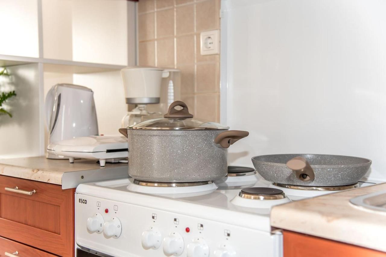 Nikis Apartment Ханья Экстерьер фото